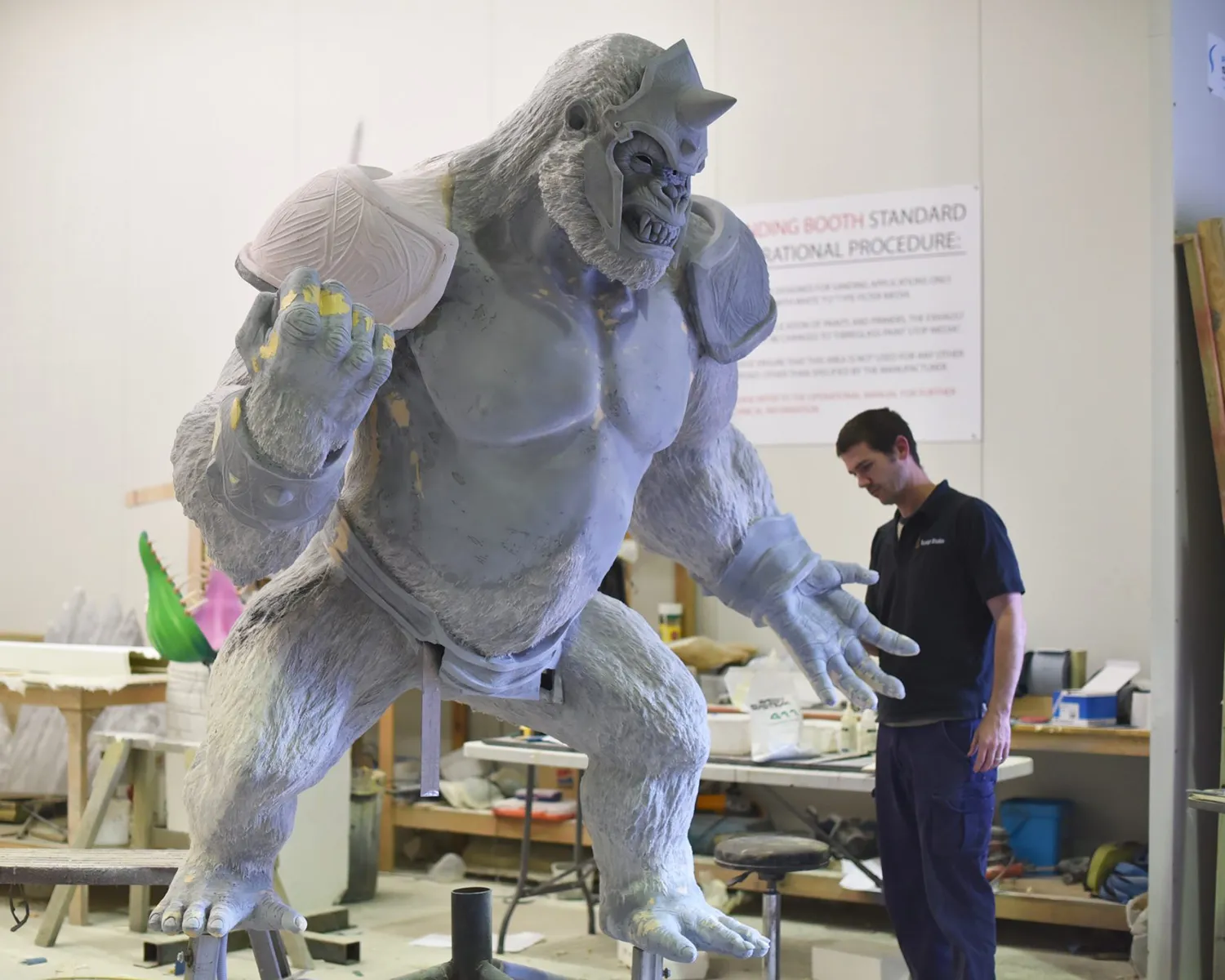 Sculpt Studios Theme Park Sculpture Gorilla