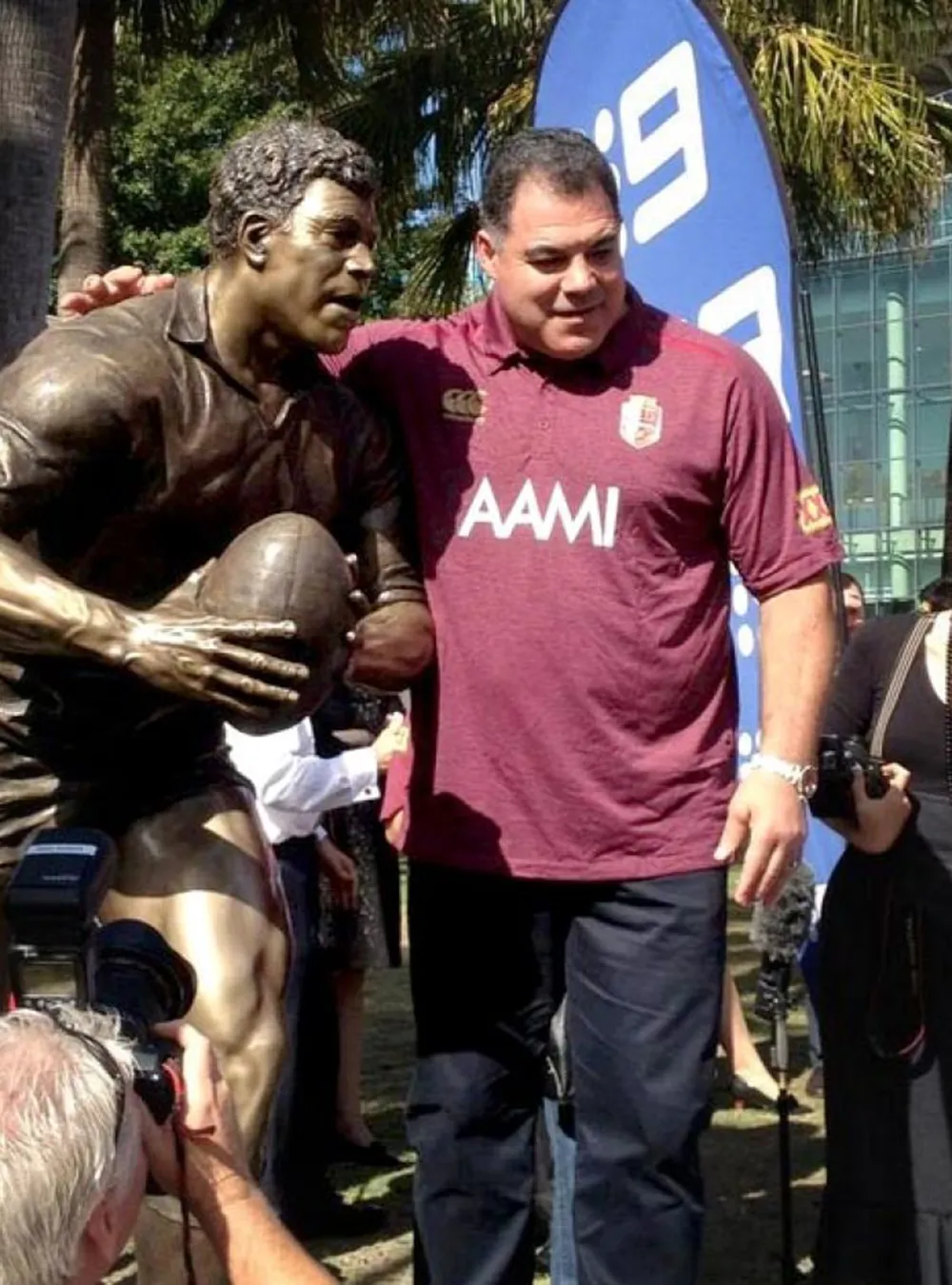 Bronze statue of Mal Meninga crafted by Liam Hardy at Sculpt Studios.